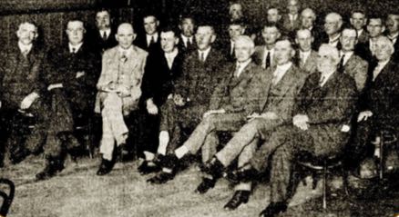 Image of 1920s conference attendees